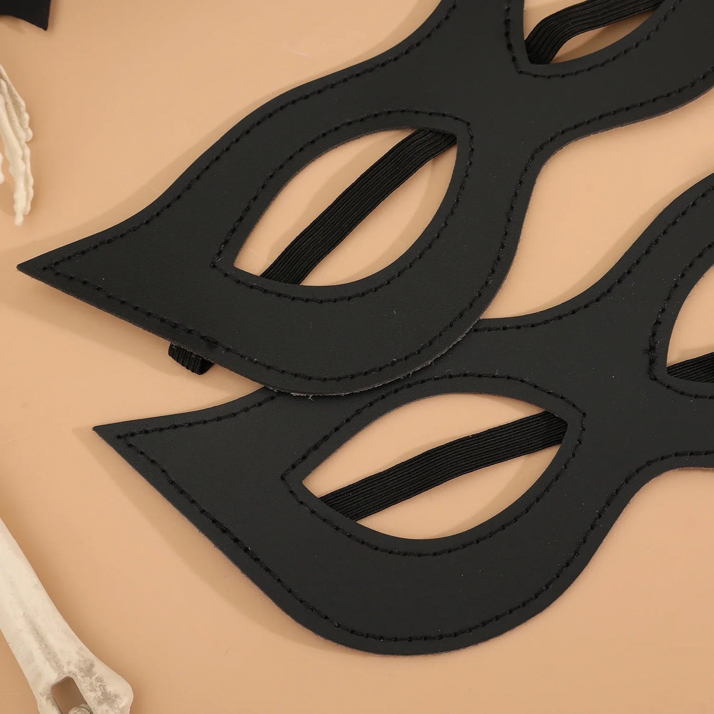 Half Face Mask Elastic Band Black Eye Mask Halloween Party