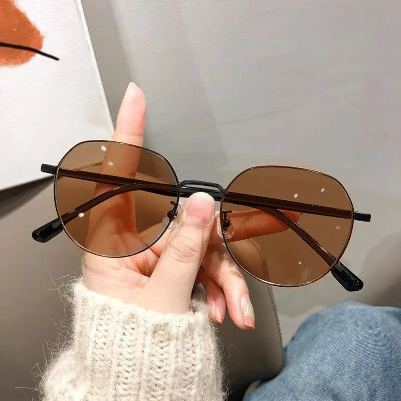Women’s Square Sunglasses – UV400 Fashion Eyewear