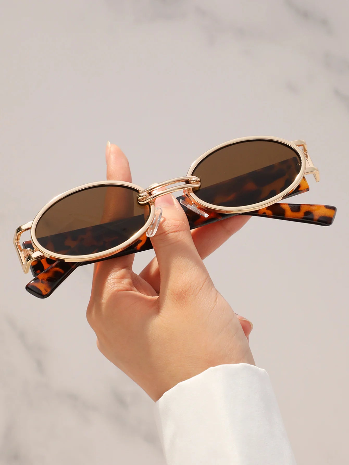 Unisex Luxury Oval Fashion Glasses