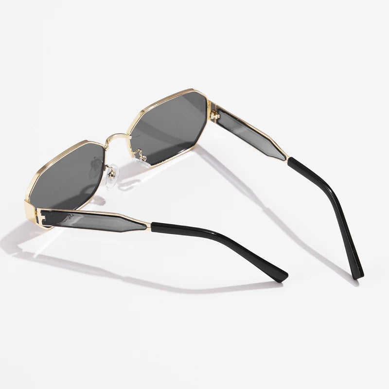 Retro Metal Vintage Fashion Sunglasses for Women's