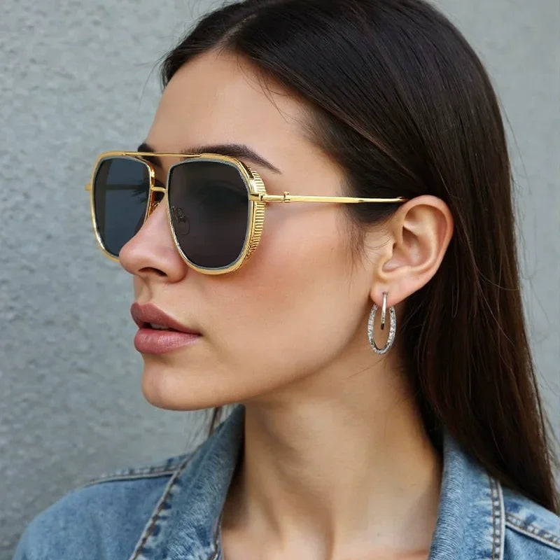 Metallic Pilot Frame Casual Gradient Premium Sunglasses
