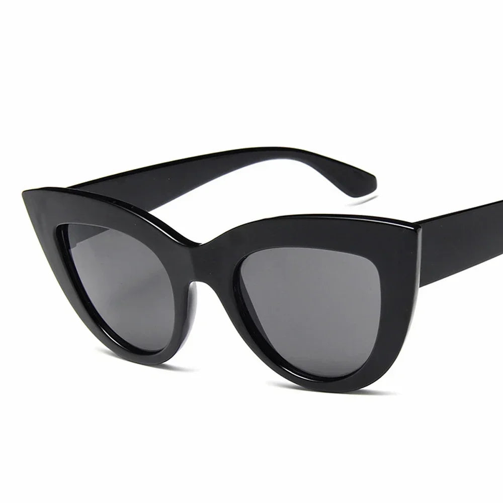 Cat Eye Vintage Luxury Design Fashion HELLOWEEN Sunglasses