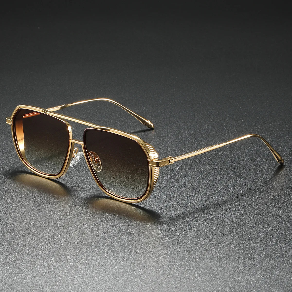 Metallic Pilot Frame Casual Gradient Premium Sunglasses