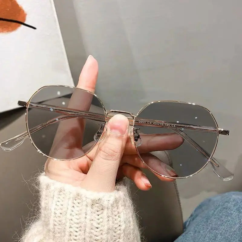 Women’s Square Sunglasses – UV400 Fashion Eyewear