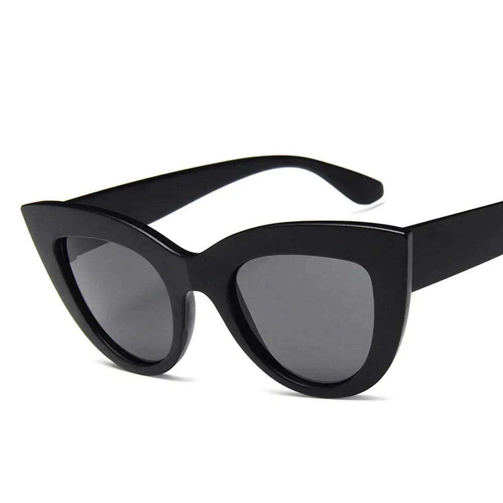 Cat Eye Vintage Luxury Design Fashion HELLOWEEN Sunglasses