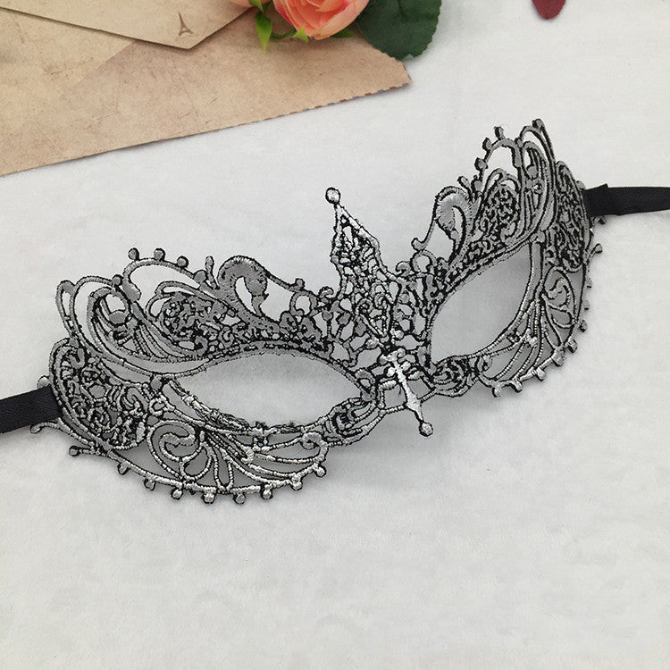 Lace Small Pointed Halloween Half Face Mask