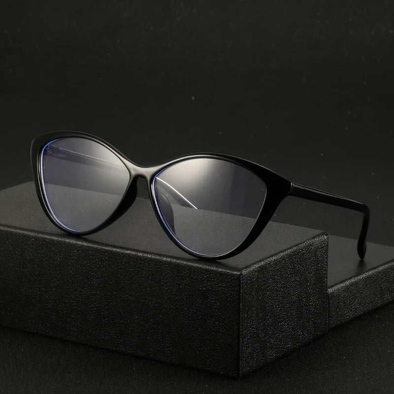 Women's Plastic Cat-Eye Minimalist Personality Glasses - retinosa