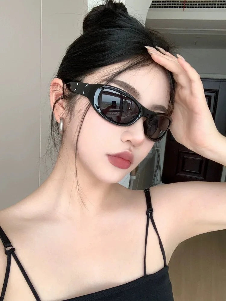 Women Fashion Stylish Sunglasses - retinosa