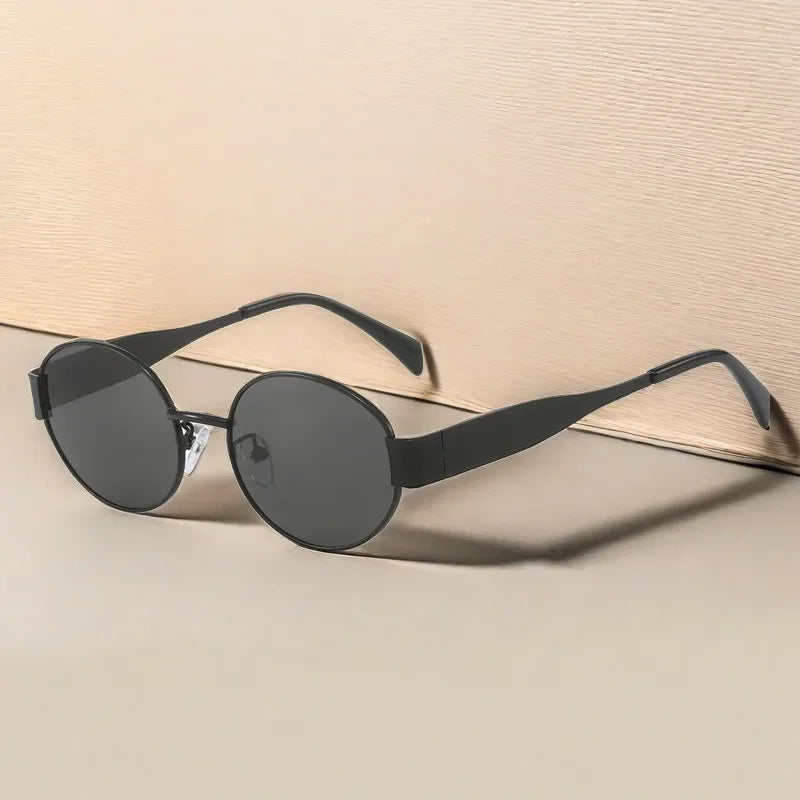 Vintage Oval Sunglasses - retinosa