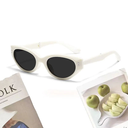 Minimalist Oval Foldable High Definition Cat-eye Glasses - retinosa