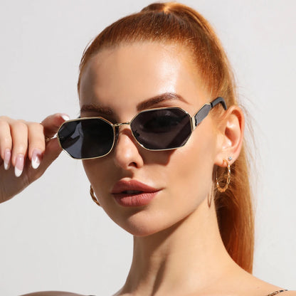 Retro Metal Vintage Fashion Sunglasses for Women's