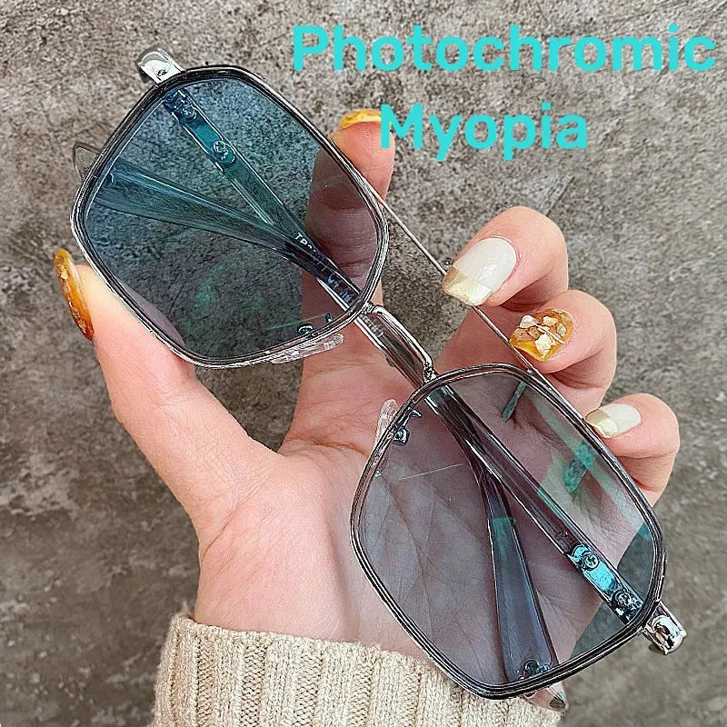 Vintage Photochromic Myopia Glasses