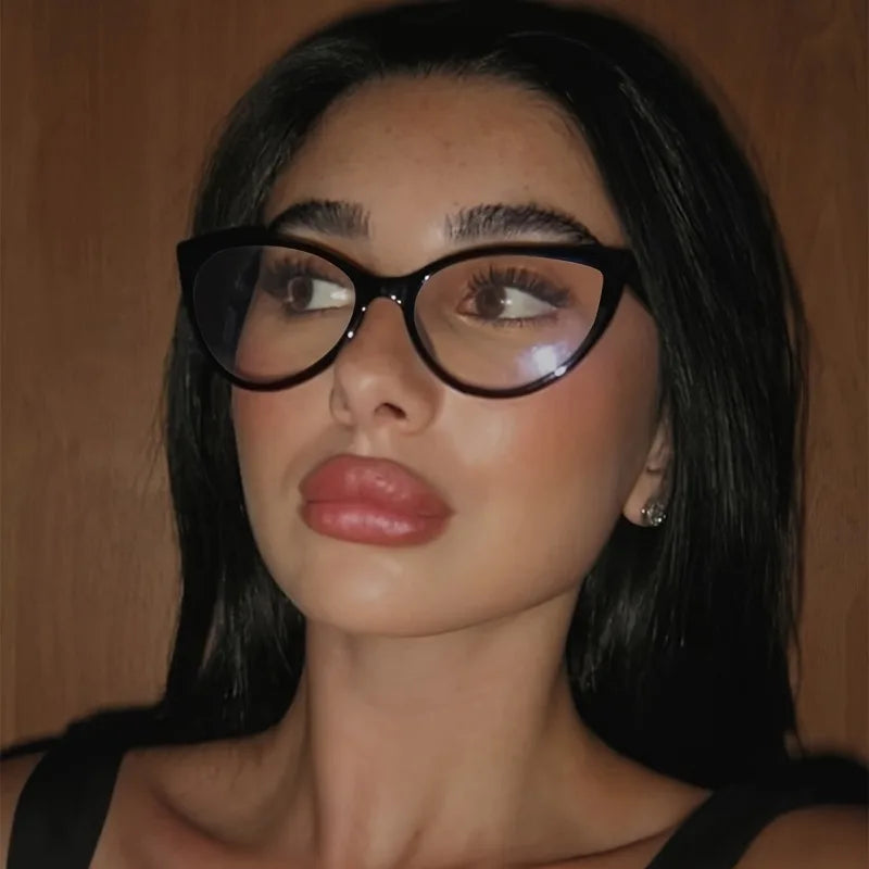 Women's Plastic Cat-Eye Minimalist Personality Glasses - retinosa