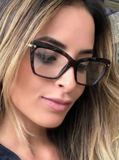 Transparent Stylish Women Cat Eye Glasses - retinosa