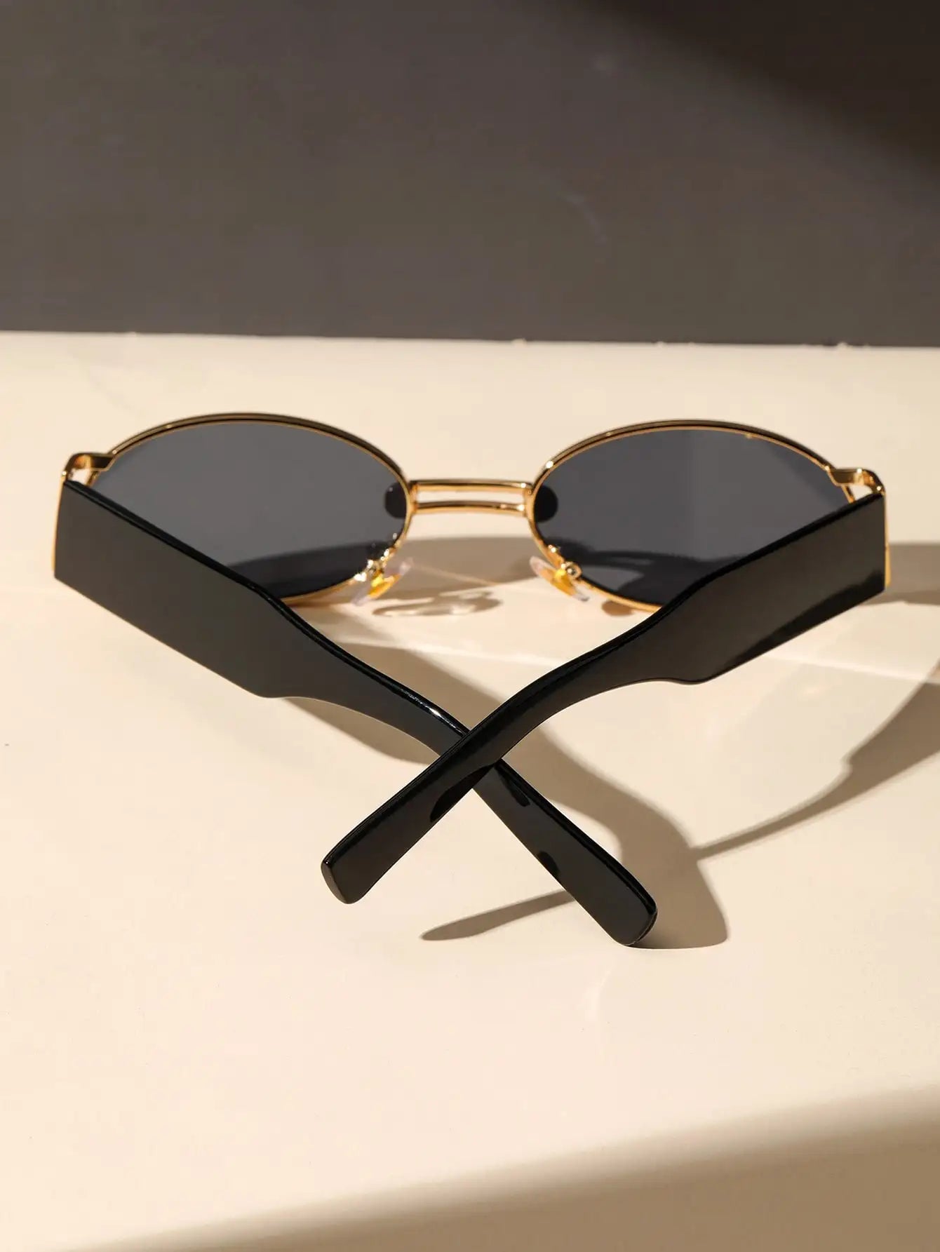 Unisex Luxury Oval Fashion Glasses
